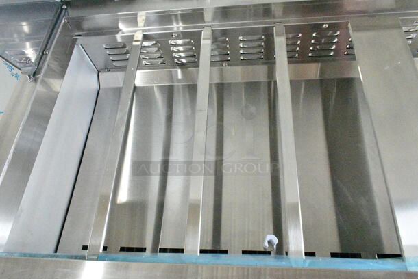 BRAND NEW SCRATCH AND DENT! 2024 Avantco 178SSPT60MHC Stainless Steel  60" 2 Door Mega Top Stainless Steel Refrigerated Sandwich Prep Table on Commercial Casters. 115 Volts, 1 Phase. Tested and Working! - Image 4 of 10