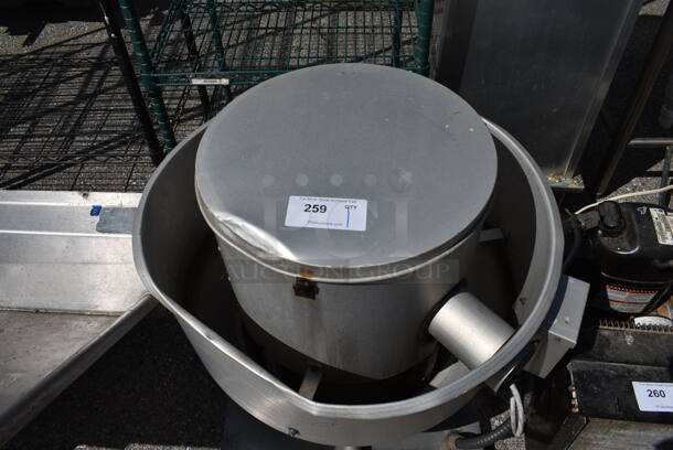 CaptiveAire Model DU30HFA Metal Commercial Rooftop Mushroom Exhaust Fan. 115 Volts, 1 Phase. 27x27x26 - Image 7 of 7