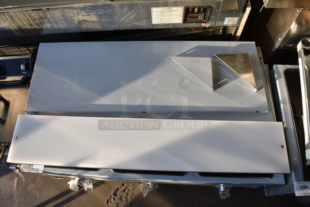 BRAND NEW SCRATCH AND DENT! 2024 ServIt 423EST3WSPB Stainless Steel Commercial Electric Powered 3 Bay Steam Table w/ Under Shelf. 120 Volts, 1 Phase. Tested and Working! - Image 6 of 8