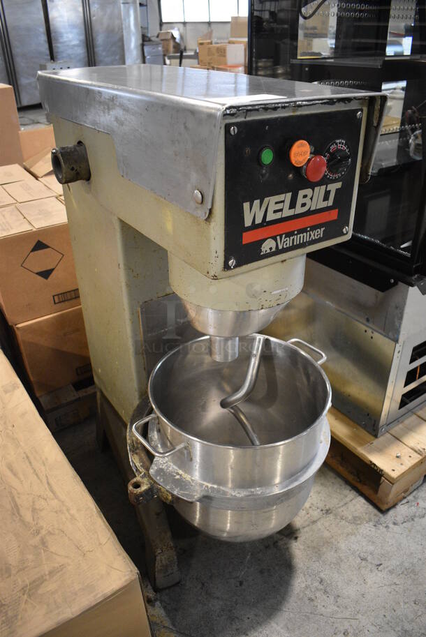 Varimixer Welbilt Model W40 Metal Commercial Floor Style 40 Quart Planetary Mixer w/ Stainless Steel Mixing Bowl and Dough Hook Attachment. 208/230 Volts, 3 Phase. 22x34x37 - Image 4 of 5