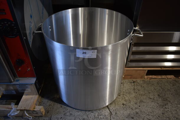 BRAND NEW SCRATCH AND DENT! Metal Stock Pot.