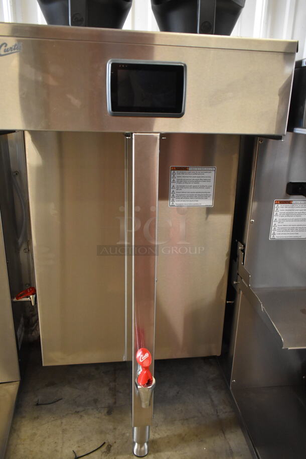 BRAND NEW SCRATCH AND DENT! Curtis G4TP2T10A3100 Stainless Steel Commercial Countertop Double Coffee Machine w/ Hot Water Dispenser and 2 Poly Brew Baskets. 220 Volts, 1 Phase. - Image 6 of 9