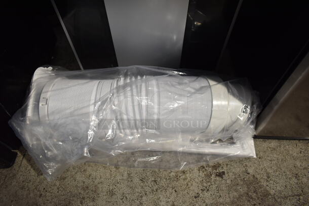 BRAND NEW SCRATCH AND DENT! Haier HPN10XCM 10,000 BTU 3-in-1 Portable Air Conditioner Dehumidifier Fan. 115 Volts, 1 Phase. Tested and Working! - Image 2 of 6