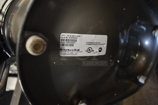 BRAND NEW SCRATCH AND DENT! KitchenAid KSMC895CU Metal Commercial Countertop 8 Quart Planetary Dough Mixer w/ Stainless Steel Mixing Bowl, Bowl Guard, Dough Hook, Paddle and Whisk Attachments. 120 Volts, 1 Phase.  Tested and Working! - Image 9 of 10