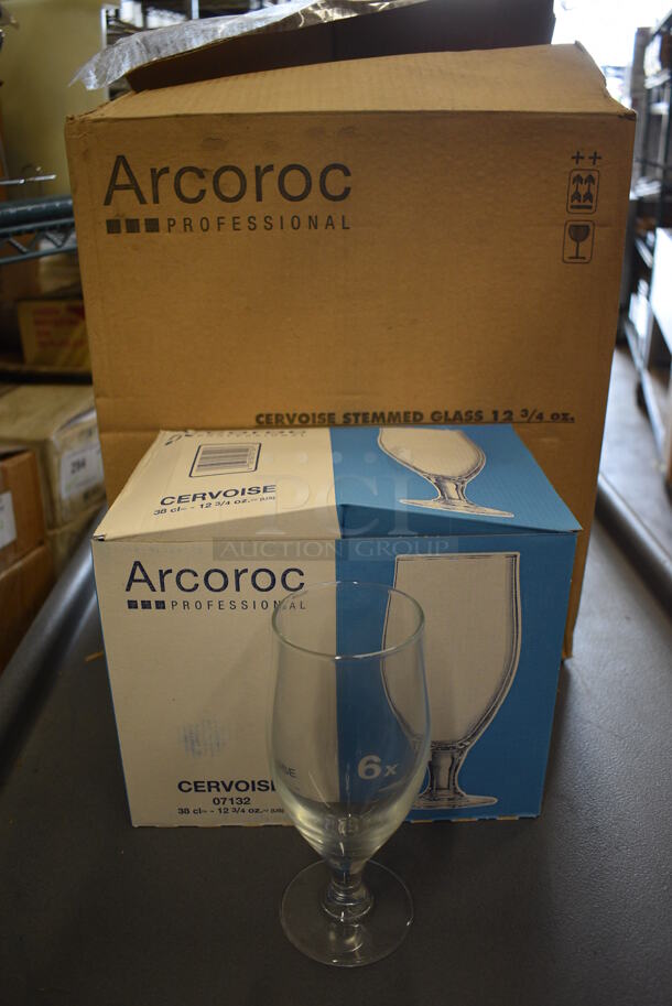 24 BRAND NEW IN BOX! Arcoroc 12.75 oz Cervoise Stemmed Glasses. 3x3x7. 24 Times Your Bid!