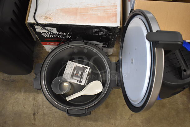 BRAND NEW IN BOX! Avantco 177RCSA90 Stainless Steel Commercial Countertop Rice Cooker. 240 Volts, 1 Phase. 21.5x19x16. Tested and Working! - Image 4 of 7