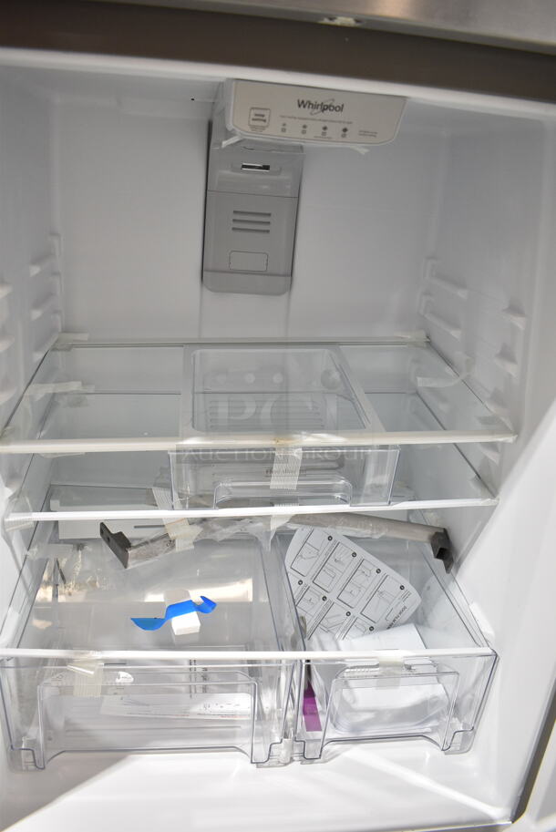 BRAND NEW SCRATCH AND DENT! 2023 Whirlpool WRT311FZDM02 Metal Cooler Freezer Combo Unit. 115 Volts, 1 Phase. Tested and Working! - Image 5 of 8