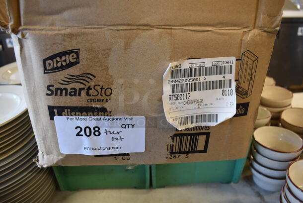 ALL ONE MONEY! Tier Lot of Various Items Including 2 SmartStock Plastic Utensil Dispensers - Image 8 of 10