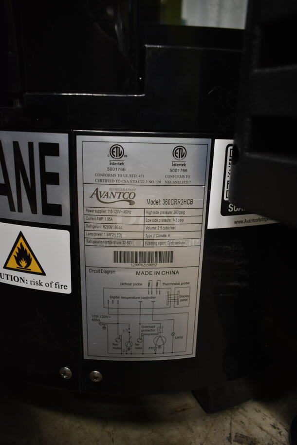 BRAND NEW SCRATCH AND DENT! Avantco 360CRR2HCB Metal Commercial Black Countertop Rotating Refrigerated Cake Display. 110-120 Volts, 1 Phase. Tested and Working! - Image 6 of 6