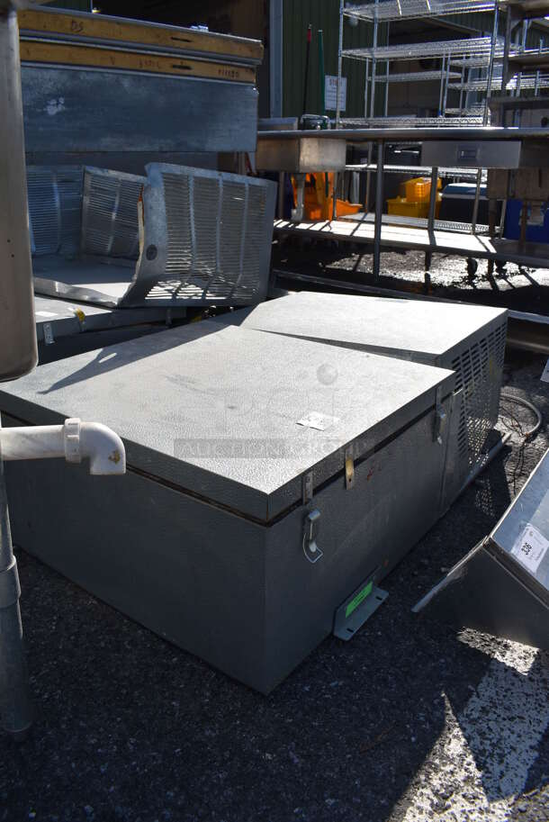 Norlake 6'x6'x7' SELF CONTAINED Walk In Cooler Box w/ Floor, Norlake CPB0501C-A Condenser and Copeland ASE35C4-CAA-959 Compressor. 115 Volts, 1 Phase. - Image 7 of 10