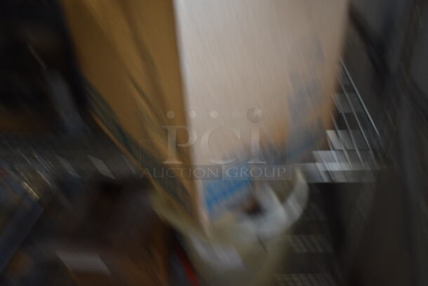 BRAND NEW IN BOX! enMotion Poly Wall Mount Impulse Automated Touchless Paper Towel Dispenser. - Image 3 of 4