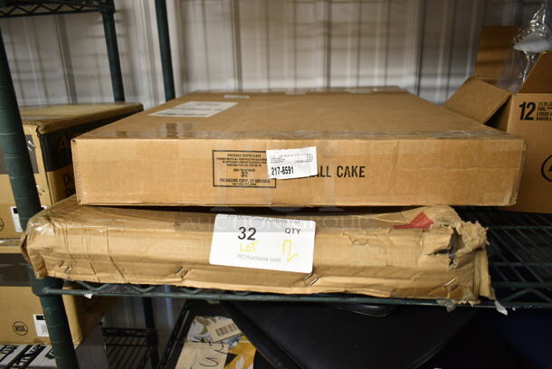 Lot of 2 BRAND NEW SCRATCH AND DENT! Items; Winco ALRP-1826 Aluminum Roasting Pan and Small Cake Unit.  - Image 1 of 4