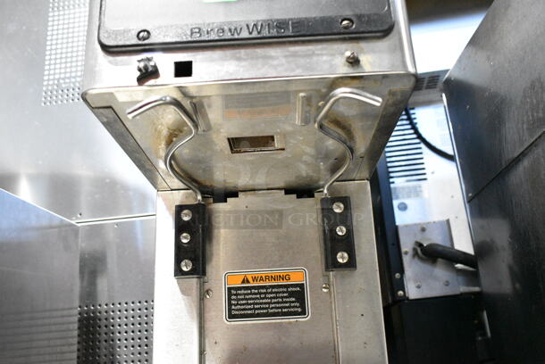 Bunn MHG Stainless Steel Commercial Countertop Coffee Bean Grinder w/ 2 Hoppers. 120 Volts, 1 Phase. Tested and Working! - Image 4 of 7