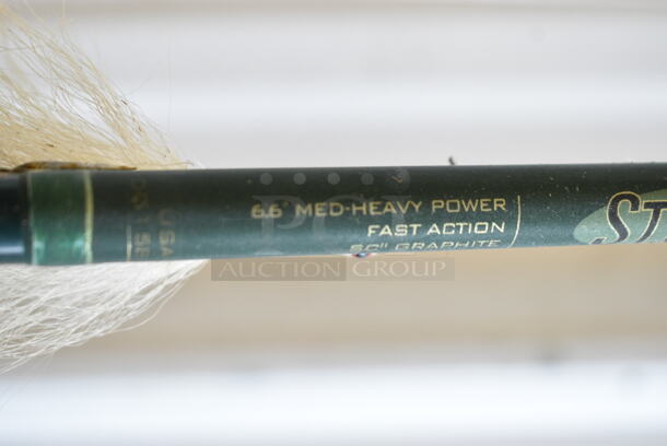 St Croix Fast Action Graphite Fishing Rod w/ Penn Sargus 4000 Reel.  - Image 11 of 12