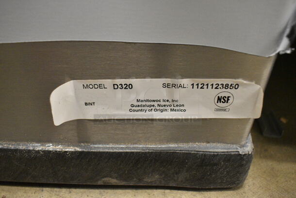 BRAND NEW SCRATCH AND DENT! Manitowoc D320 Stainless Steel Ice Storage Bin - 264 lb. - Image 10 of 10