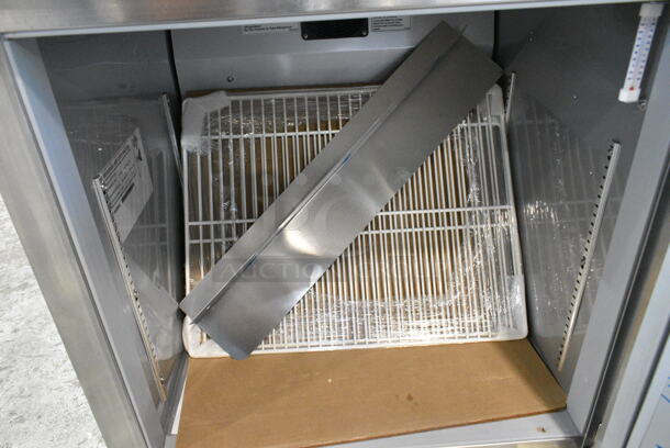 BRAND NEW SCRATCH AND DENT! Beverage Air WTF27AHC Stainless Steel Commercial Single Door Undercounter Freezer. 115 Volts, 1 Phase. Tested and Working! - Image 6 of 7