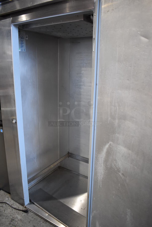 McCall L2-2001 Stainless Steel Commercial Single Door Roll In Rack Cooler Retarder. 115 Volts, 1 Phase. 39x37x85.5. Tested and Working! - Image 6 of 7