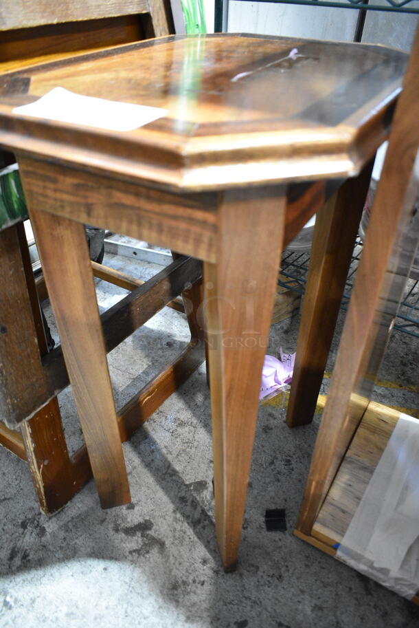 Decorative Table. - Image 3 of 3