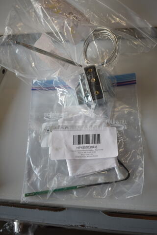 2 BRAND NEW SCRATCH AND DENT! Items; HPKE003868 Cleveland KE003868 Kit;Replace Thermister, HPKE550697 Cleveland KE55069-7 Sfy Tstat T1/Tr. 2 Times Your Bid!