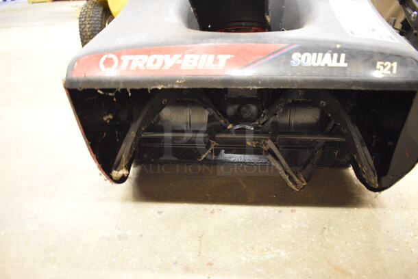 Troy Bilt Squall 31AE285-063 Snow Thrower(CSS) - Image 4 of 11