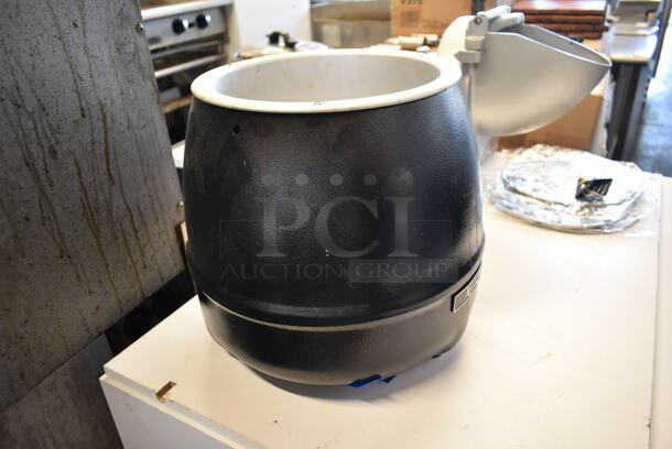 Avantco AT51588 Metal Commercial Countertop Soup Kettle Food Warmer. No Drop In or Lid. 120 Volts, 1 Phase. Tested and Working! - Image 2 of 8