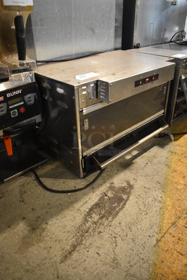 Hatco GRMW-3 Stainless Steel Commercial Countertop Warming Holding Bin. 120 Volts, 1 Phase. Tested and Working! - Image 2 of 5
