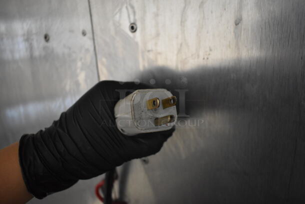 Vulcan VHFA18-1 Stainless Steel Commercial Single Door Heated Holding Cabinet on Commercial Casters. 120 Volts, 1 Phase. Tested and Working! - Image 7 of 7