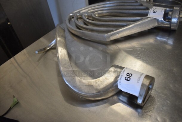 Hobart D30 Metal Commercial 30 Quart Dough Hook Attachment for Mixer. 4.5x4.5x16. - Image 3 of 4