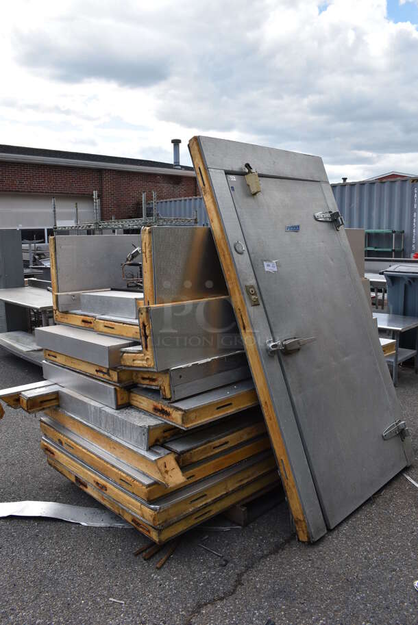 6'x8' Penn Walk In Cooler Box w/ Copeland RST80C1E-TA5-150 200-230 Volt, 3 Phase Compressor and Trenton TPLP211MAS1BR6 115 Volt, 1 Phase Condenser. Picture of the Unit Before Removal Is Included In the Listing. - Image 3 of 9