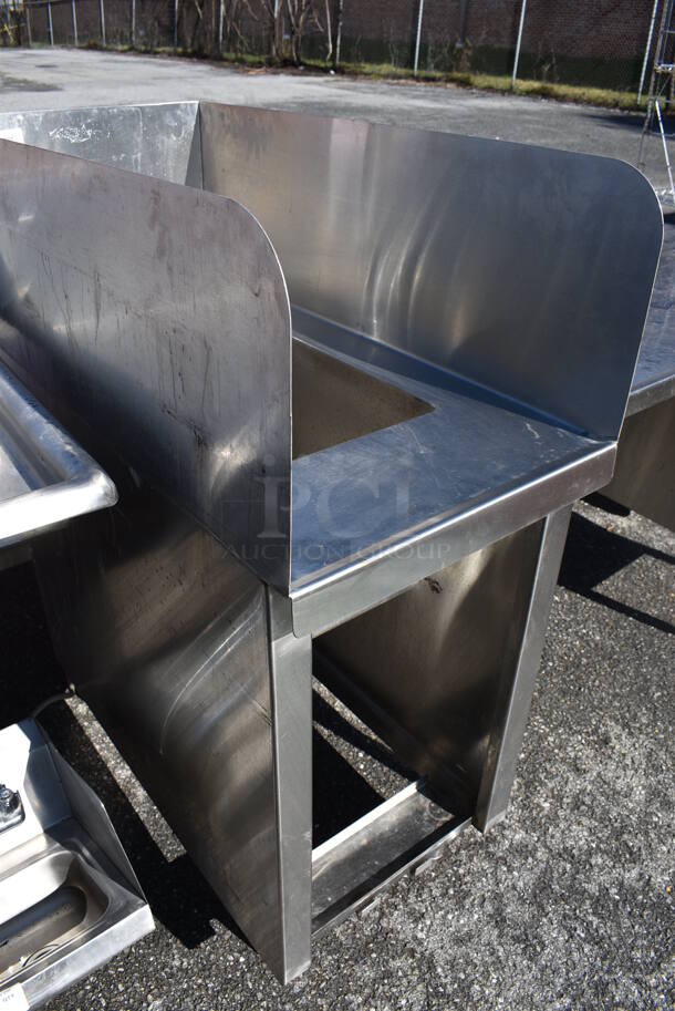 Stainless Steel Commercial Single Bay Sink w/ Faucet, Handle, Side and Back Splash Guards. 18x36x47. Bay 11x15x11 - Image 2 of 5