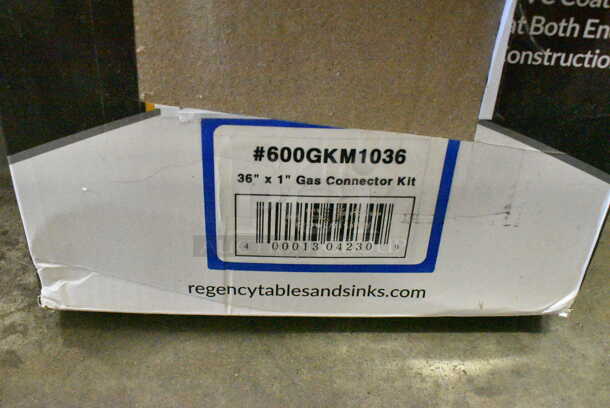 BRAND NEW SCRATCH AND DENT! Regency 600GKM1036 36" Mobile Gas Connector Hose Kit with 2 Elbows, Full Port Valve, Restraining Device, and Quick Disconnect - 1" - Image 4 of 4