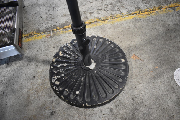 Black Metal Floor Style Patio Umbrella Stand. 19x19x51 - Image 3 of 3