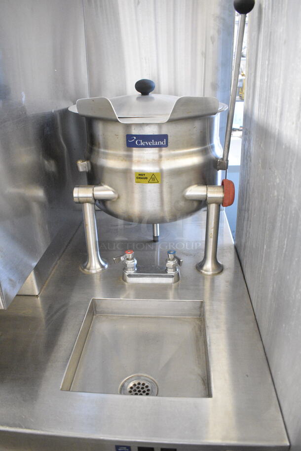 Cleveland 42CKGM300 Stainless Steel Commercial Natural Gas Powered 2 Deck Steam Cabinet w/ Cleveland KDT-6T Countertop 6 Quart Tilting Steam Kettle. 300,000 BTU.  - Image 2 of 8