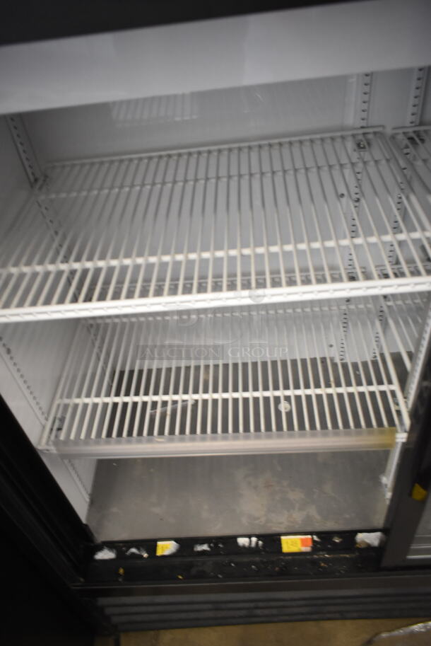 2018 True GDM-41SL-48-HC-LD Metal Commercial 2 Door Reach In Cooler Merchandiser w/ Poly Coated Racks. 115 Volts, 1 Phase. Tested and Working! - Image 3 of 5
