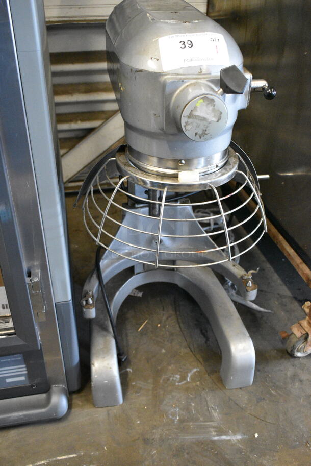 Hobart A-200T Metal Commercial Countertop 20 Quart Planetary Dough Mixer w/ 2 Metal Mixing Bowls and Bowl Guard. 115 Volts, 1 Phase. Tested and Working! - Image 2 of 7