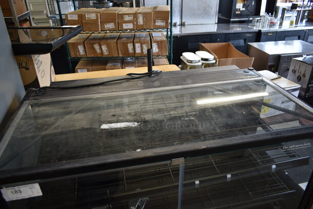 Metal Floor Style Refrigerated Deli Display Case Merchandiser. Tested and Working! - Image 5 of 5