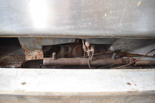Blodgett 1000 Stainless Steel Commercial Natural Gas Powered Single Deck Pizza Oven.  - Image 5 of 7