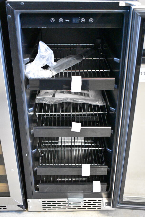 BRAND NEW SCRATCH AND DENT! Whynter BBR-838SB 15 inch Built-In 80 Can Undercounter Stainless Steel Beverage Refrigerator. 115 Volts, 1 Phase. Tested and Working! - Image 4 of 5