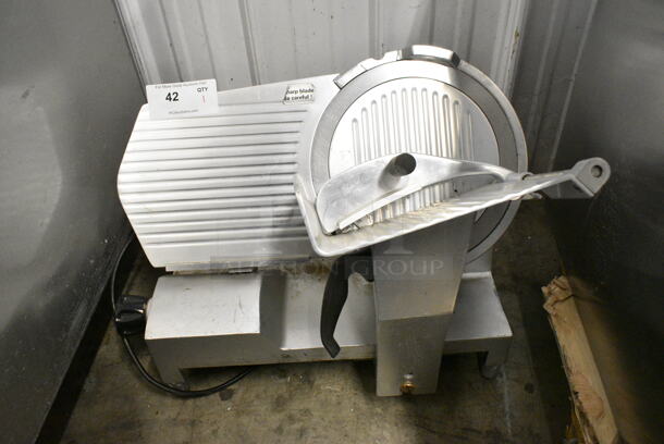Avantco Stainless Steel Commercial Countertop Meat Slicer. Tested and Working! - Image 1 of 6