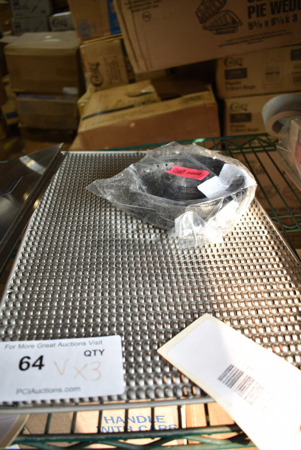 2 BRAND NEW SCRATCH AND DENT! Items; HP65447 Henny Penny 65447 Bottom Filter Screen, HP35328 Imperial 35328 Burner Head. 2 Times Your Bid! - Image 2 of 4