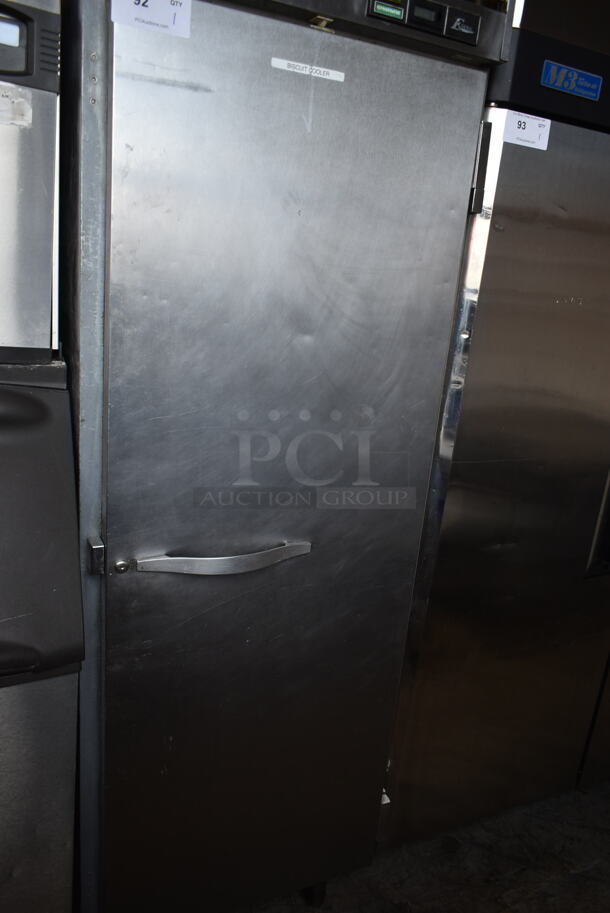 Beverage Air ER21-1AS Stainless Steel Commercial Single Door Reach In Cooler on Commercial Casters. 115 Volts, 1 Phase. Tested and Powers On But Does Not Get Cold - Image 3 of 6