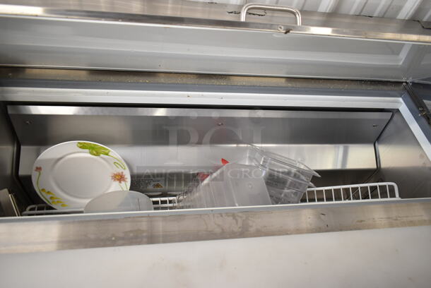 Sir Lawrence SLPREP-2D Stainless Steel Commercial Sandwich Salad Prep Table Bain Marie Mega Top on Commercial Casters. 115 Volts, 1 Phase. Tested and Working! - Image 3 of 6