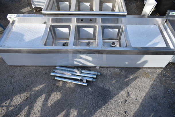 BRAND NEW SCRATCH AND DENT! Regency 600B31014219 Stainless Steel 3 Bowl Underbar Sink with Two Large Drainboards. Bays 10x14x10. Drain Boards 17.5x14.5 - Image 2 of 7