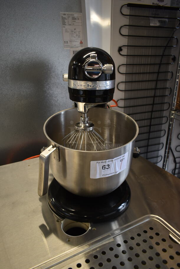 BRAND NEW SCRATCH AND DENT! KitchenAid KSM89900B Metal Countertop 8 Quart Planetary Dough Mixer w/ Stainless Steel Bowl and Whisk Attachment. 120 Volts, 1 Phase. Tested and Working! - Image 3 of 5