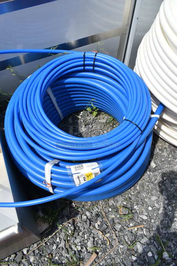 BRAND NEW SCRATCH AND DENT! Lot of 3 Sharkbite Water Hoses Including U880R300, 92AU870W300, 92AU870W100. - Image 3 of 6