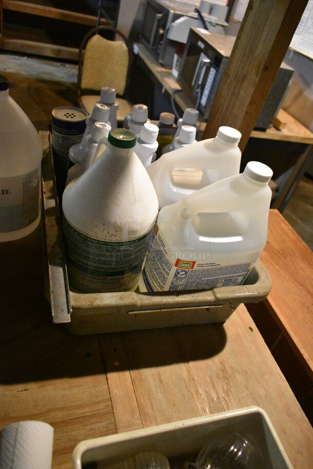 ALL ONE MONEY! Tier Lot of Various Items Including APW Wyott Soup Kettle Food Warmer, Cleaner. (basement)  - Image 10 of 12