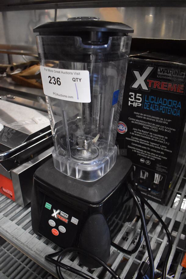 LIKE NEW! Waring Xtreme MX1050XT41 Metal Commercial Countertop 3-1/2 hp Blender w/ Poly Pitcher. Unit Has Only Been Used a Few Times! 120 Volts, 1 Phase. 9x10x19. Tested and Working! - Image 2 of 6