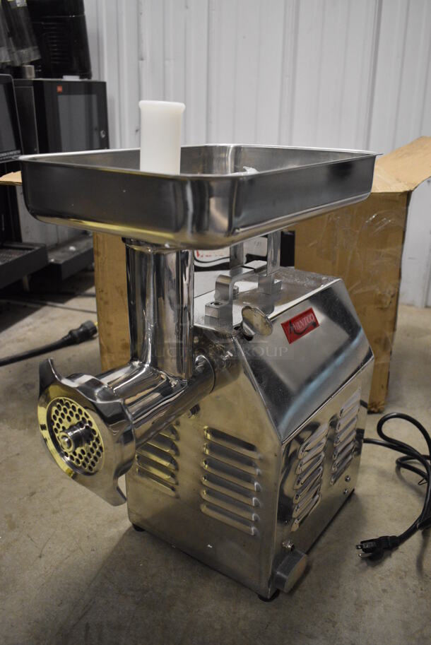 BRAND NEW SCRATCH AND DENT! Avantco Model MG22 Stainless Steel Commercial Countertop #22 Meat Grinder w/ Tray. 110 Volts, 1 Phase. 10x17.5x20