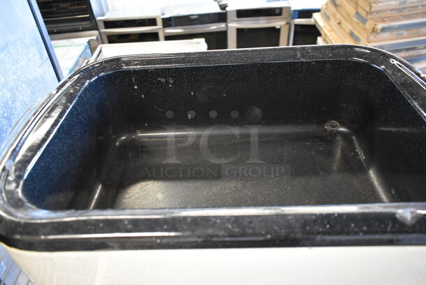 Hamilton Beach Metal Countertop Automatic Roaster Oven. Tested and Working! - Image 4 of 5