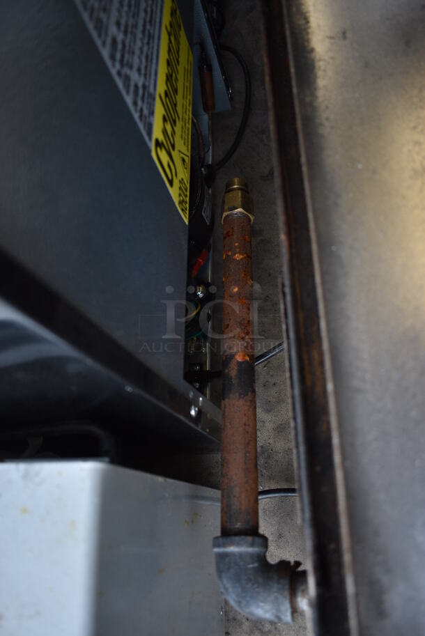 Dynamic Cooking Systems Stainless Steel Commercial Countertop Natural Gas Powered Flat Top Griddle. 24x27x12.5 - Image 6 of 7